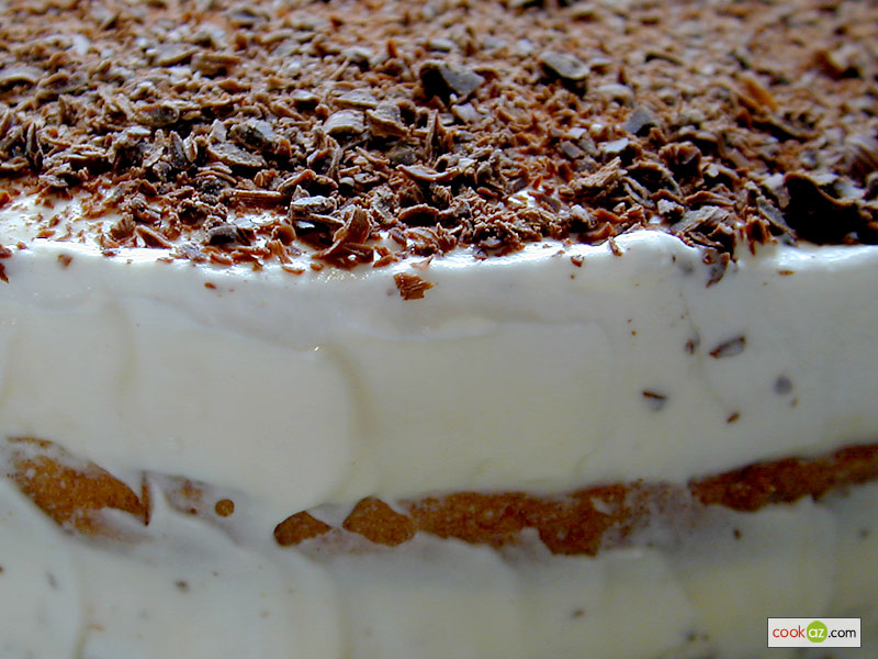 Tiramisu with genoise (sponge) cake